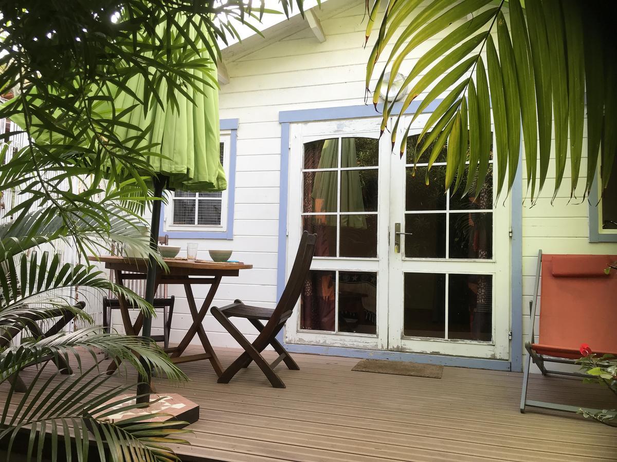Bungalow Meuble Pres Du Lagon La Saline Les Bains Exterior photo